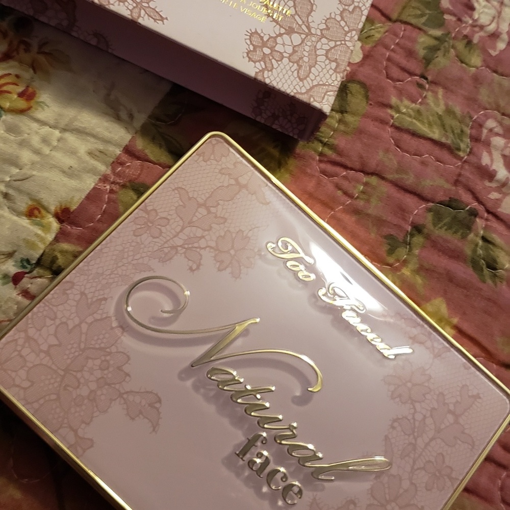 Too Faced Natural Face Palette